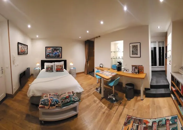 Highly Recommended Apartment Steps From The Lake